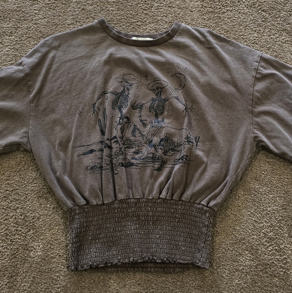 brown stylish t shirt